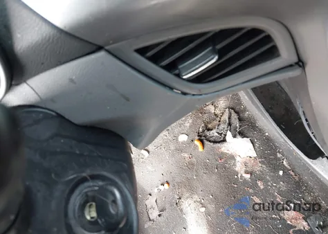 2013 Hyundai Elantra Gls z USA, uszkodzony, nr VIN 5NPDH4AE0DH450414